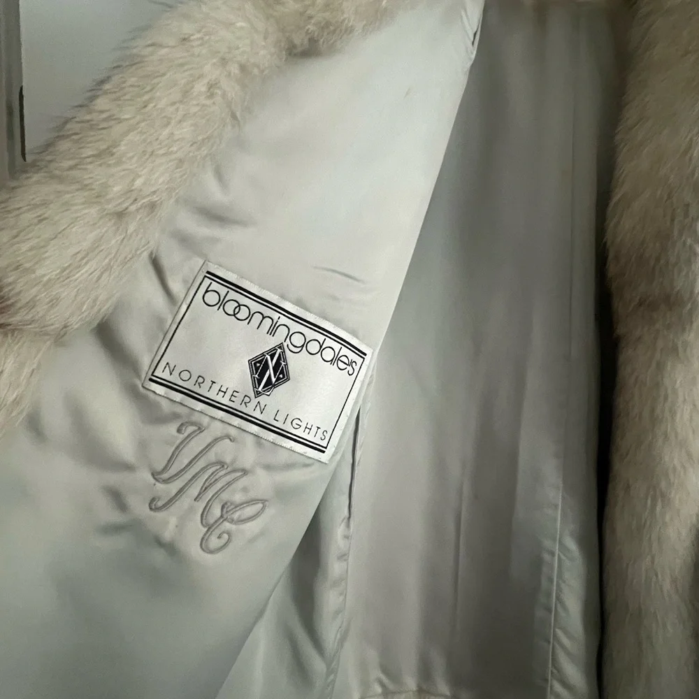 Bloomingdale's Women's Fur Coat in Light Taupe - Picture 3 of 4